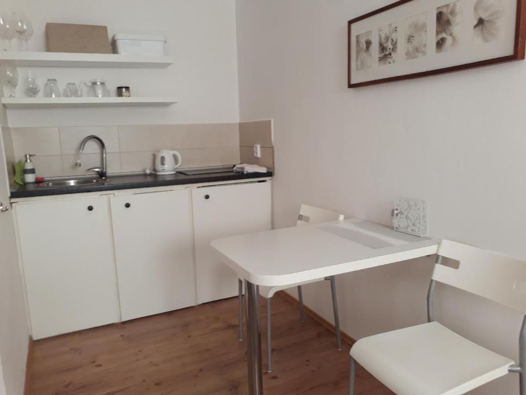 Ubytovanie City Apartman Trencianske Teplice Bagian luar foto