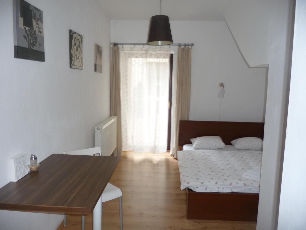 Ubytovanie City Apartman Trencianske Teplice Bagian luar foto